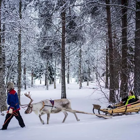 Huvilat Ilveslinna